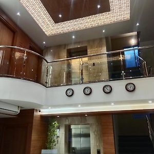 Double or Twin Room Bathroom